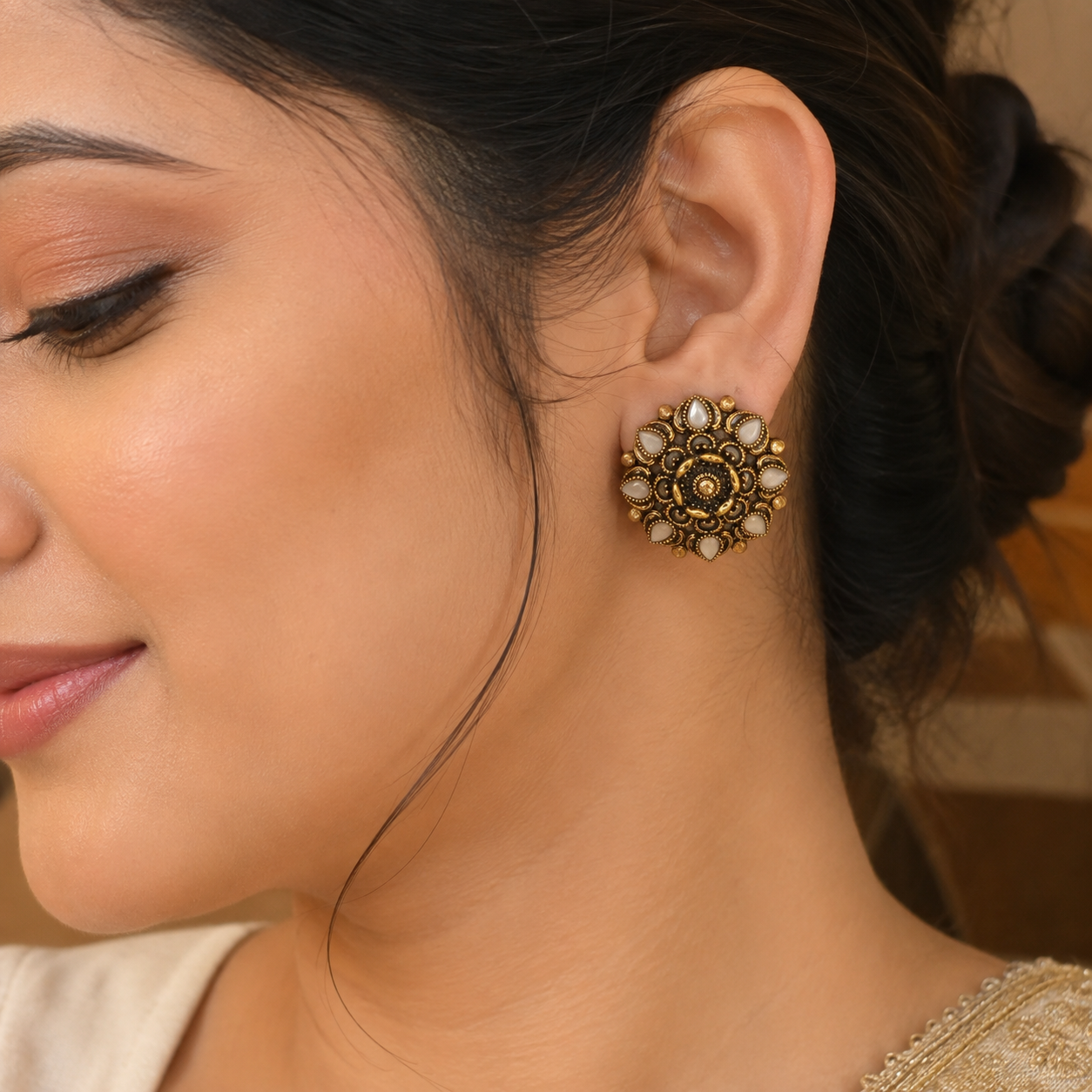 Royal Gold Floral Kundan Stud Earrings