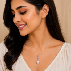 Elegant Pearl Drop Pendant Necklace