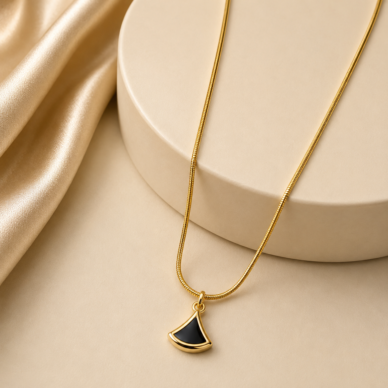 Midnight Fan Pendant Necklace