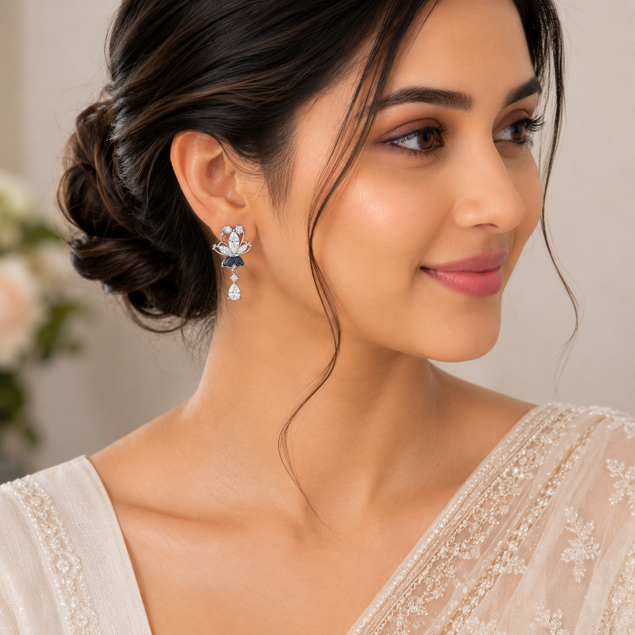 Alka Sparkling Emerald Halo Earrings